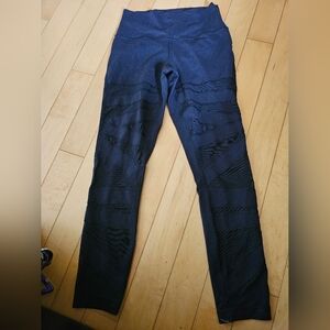 Lululemon black tech mesh pants